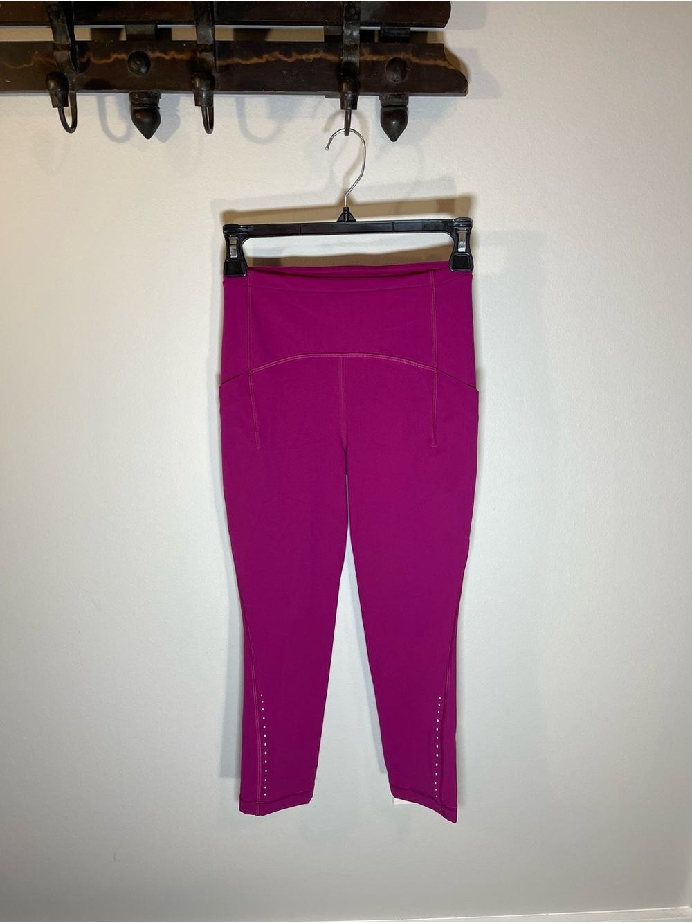 Lululemon Swift Speed High Rise Crop Leggings Magenta Pink 21” Size 4 Running - Picture 3 of 10